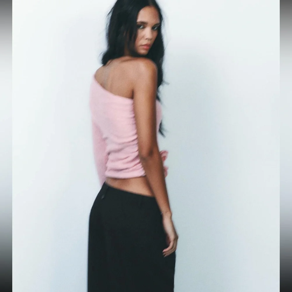 Zara raised floral knit top, pastel pink, 2025 - Picture 4 of 10